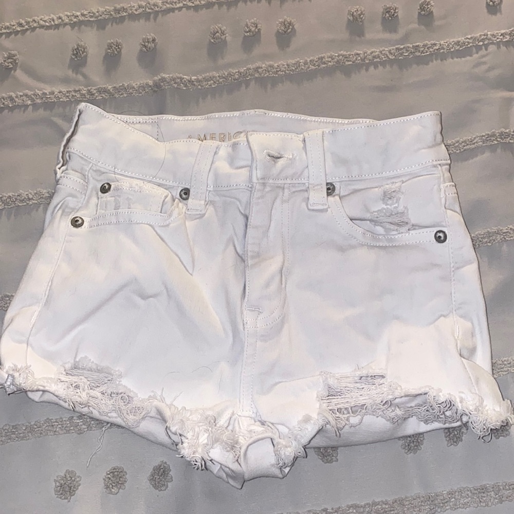 white american eagle shorts